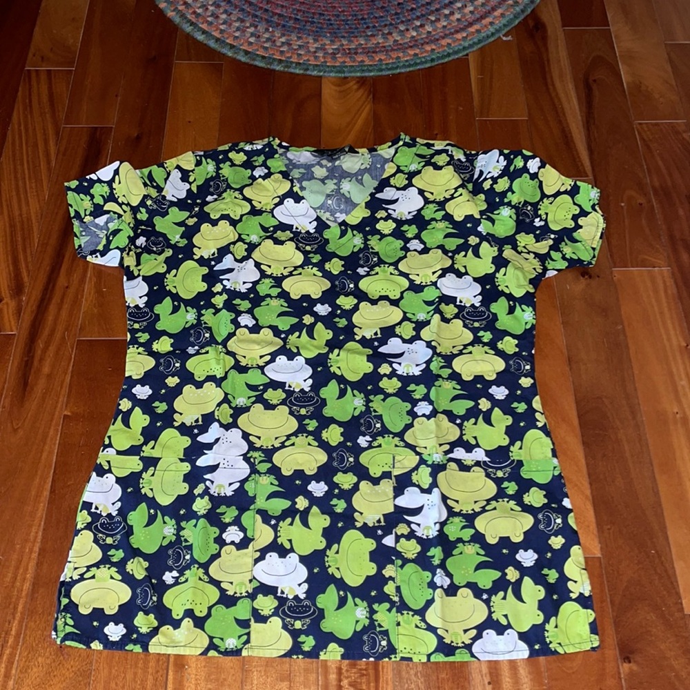 Scrub Top